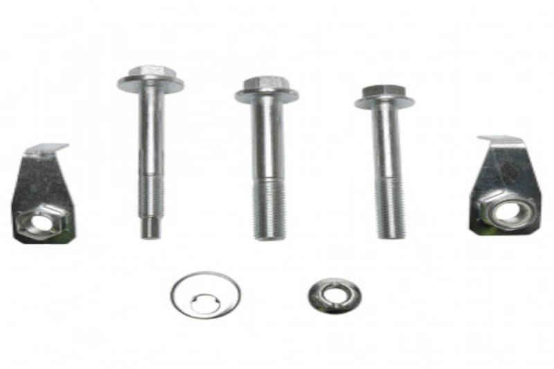 Safari Engineering Land Rover Specialist Hampshire Eversley – Bolt Kit Upper Suspension Arm Range Rover Discovery 3 Discovery 4 Bearmach BK0173
