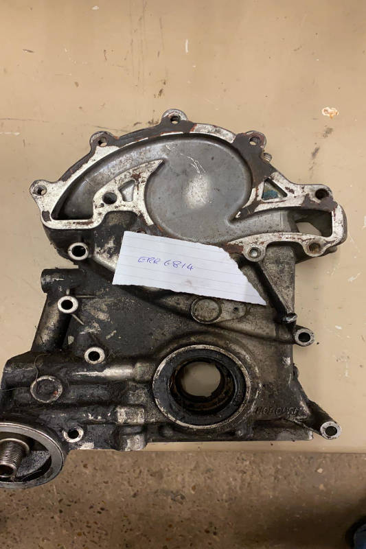 Safari Engineering Land Rover Specialist Hampshire Eversley – Engine Timing Chain Cover To Fit Discovery 1 1989 - 1998 - ERR6814