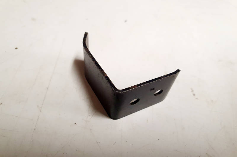 Safari Engineering Land Rover Specialist Hampshire Eversley – Military Tailgate Pioneer Tool Bracket To Fit Defender Series & Land Rover Wolf - 336346