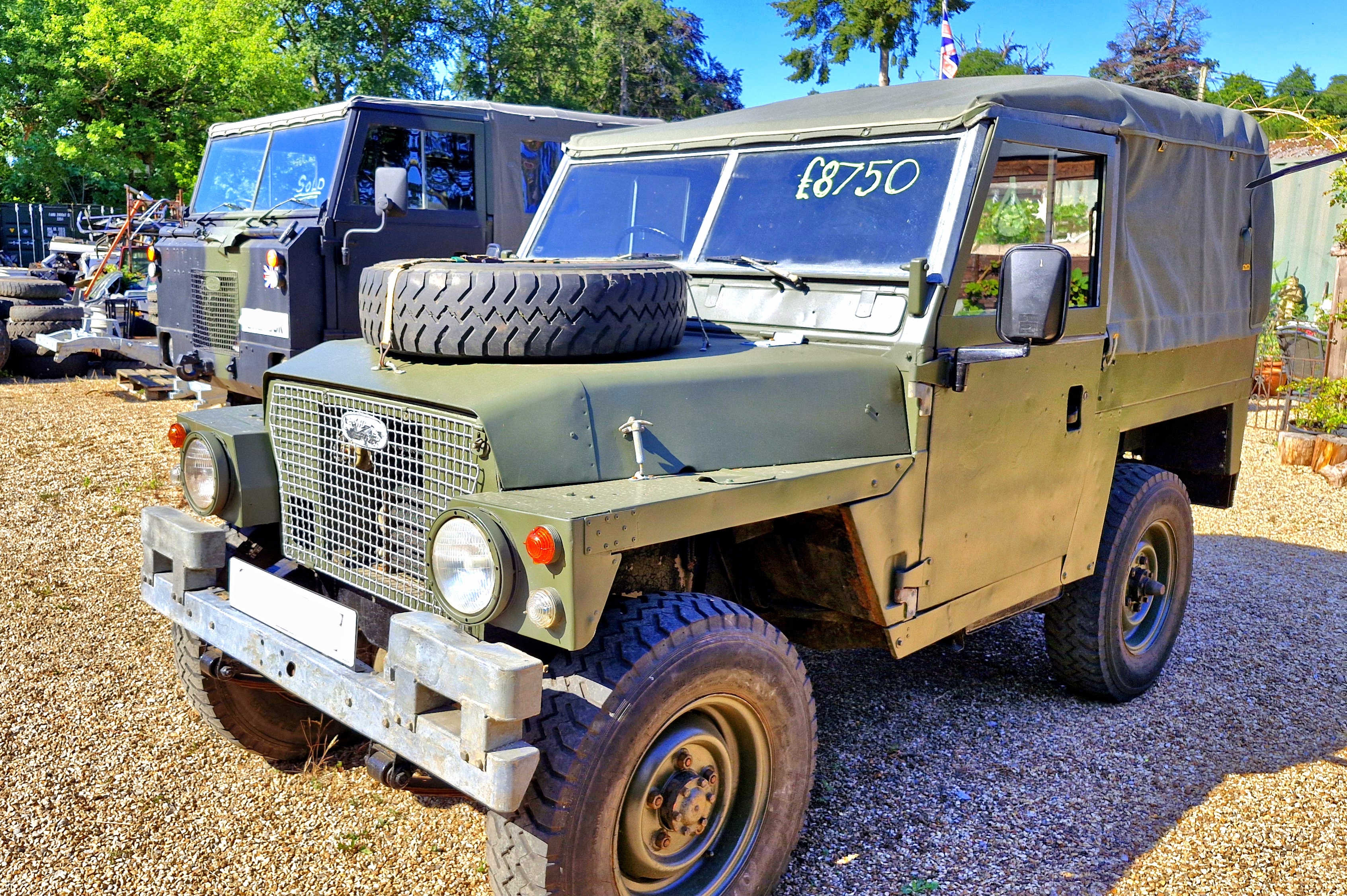 land-rover-Half-Ton-Lightweight-Green-1979-For-Sale-Safari-Engineering